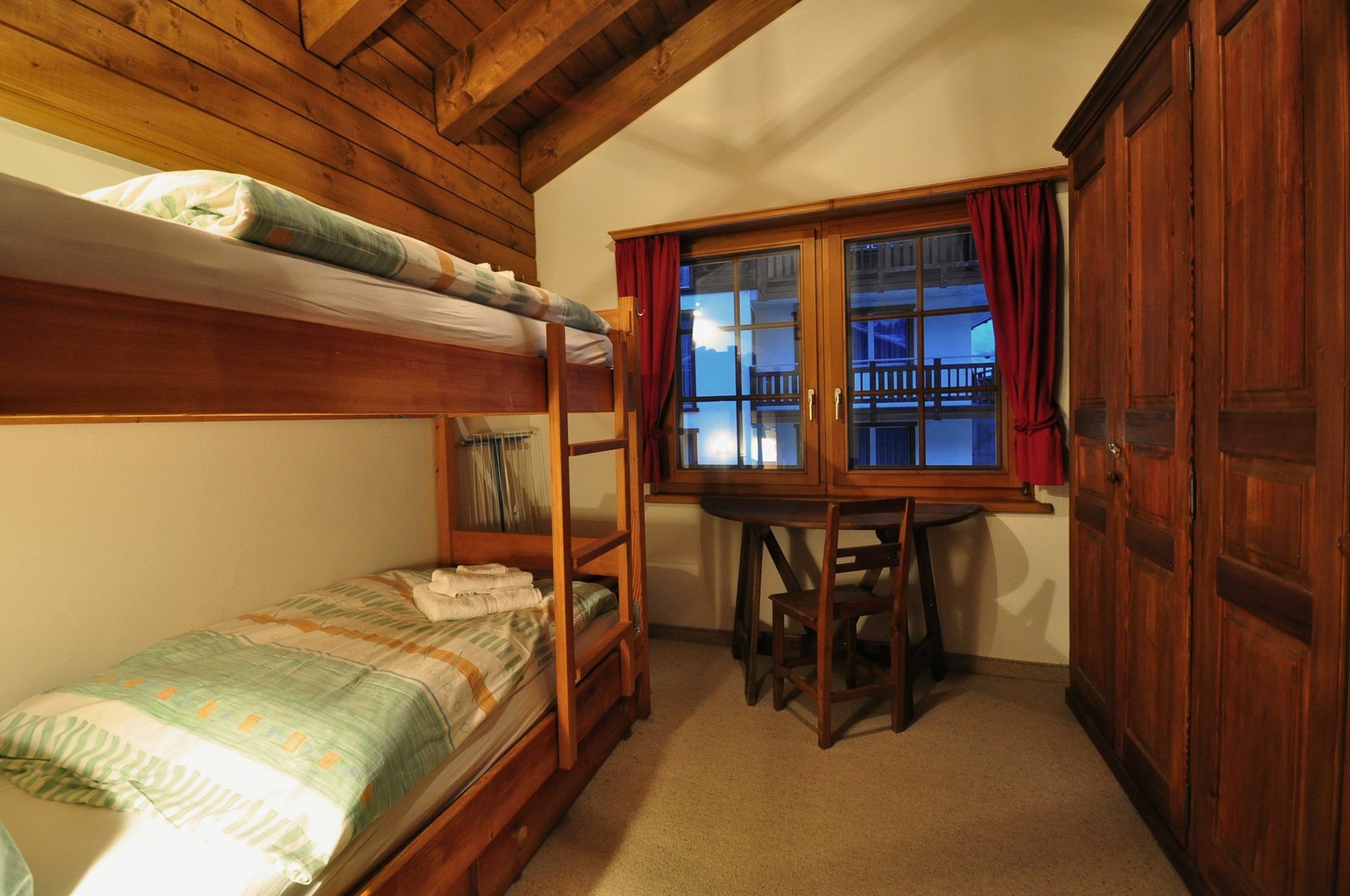 Haus Tiefbach - Apartment Cervino Zermatt Luaran gambar