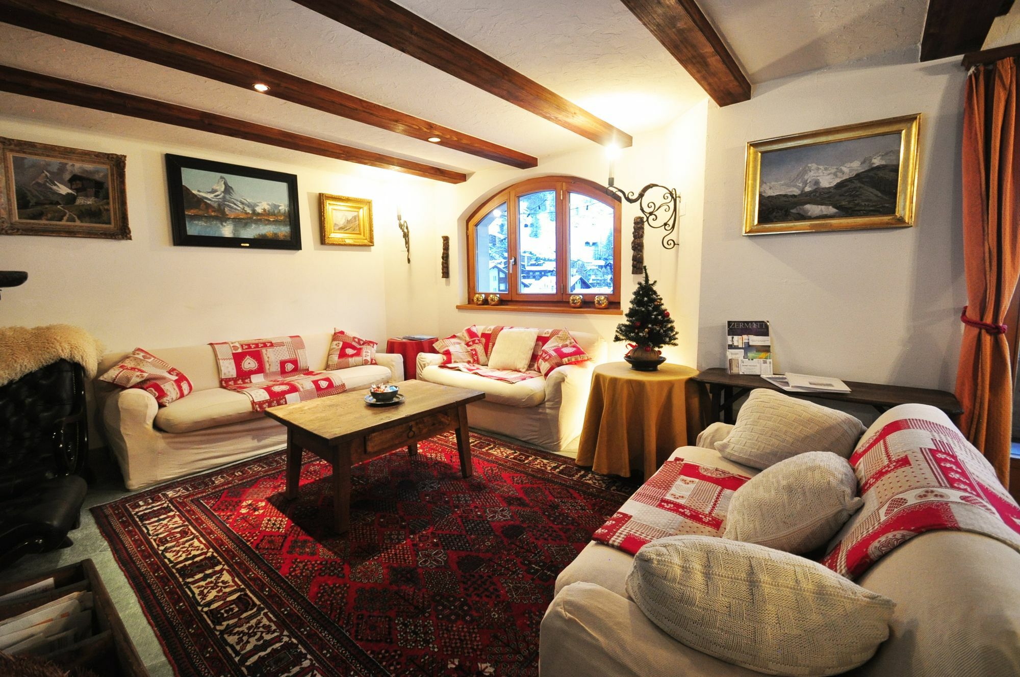 Haus Tiefbach - Apartment Cervino Zermatt Luaran gambar